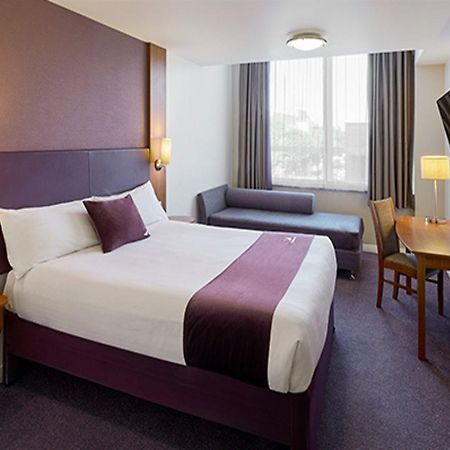 Premier Inn Warrington South Kültér fotó
